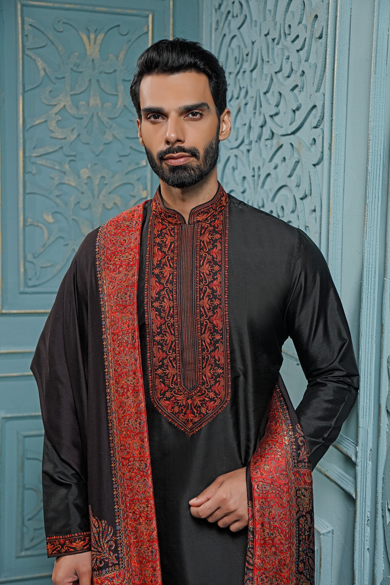 Black Jamewar Style Kurta Set