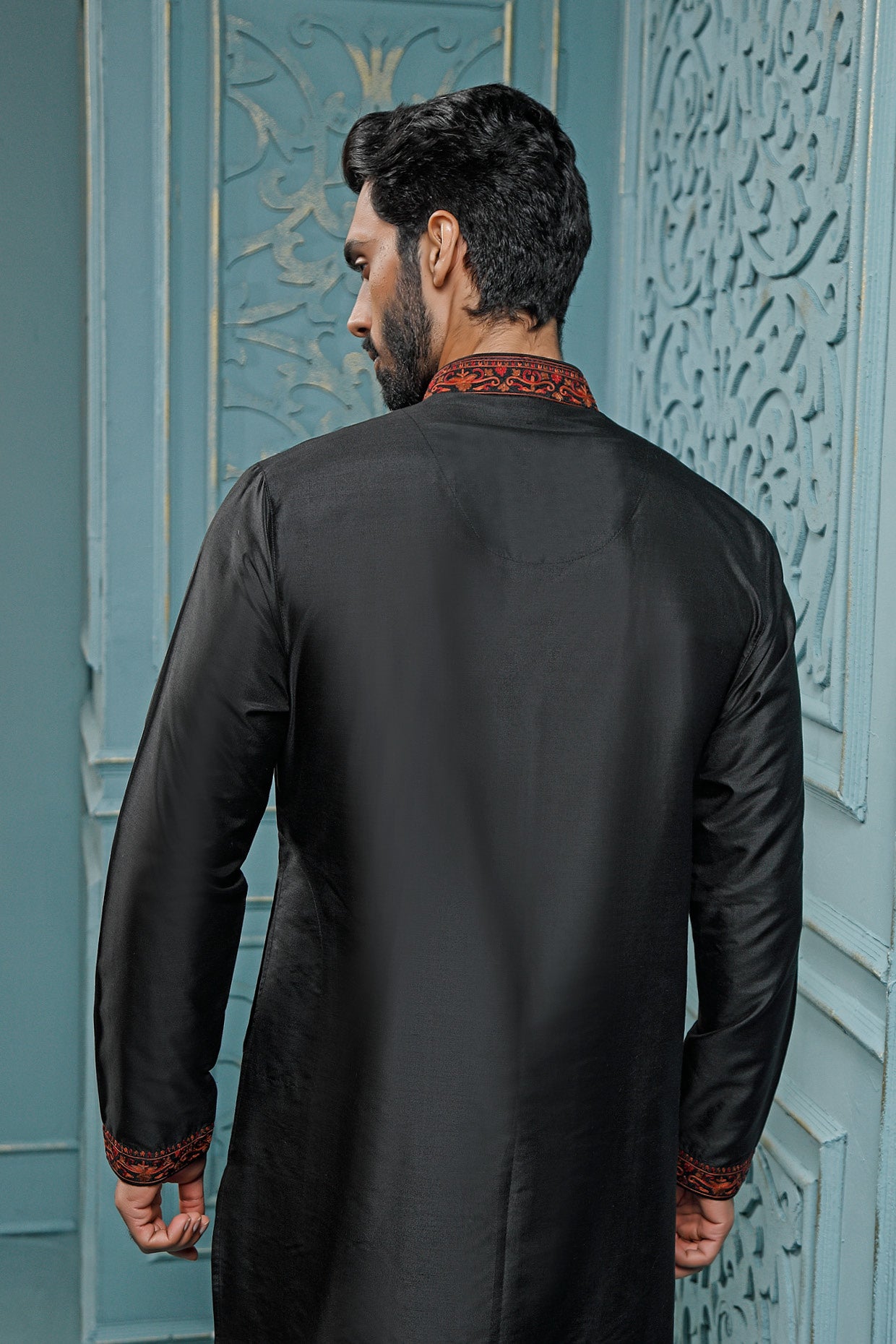 Black Jamewar Style Kurta Set