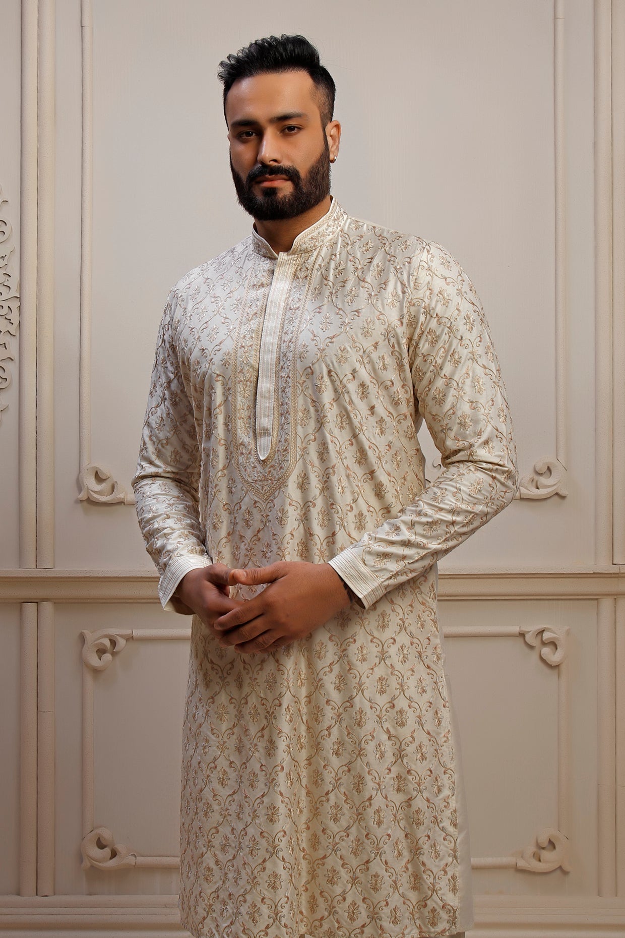 Pearl Dupion Silk Aari Embroidered Kurta Set