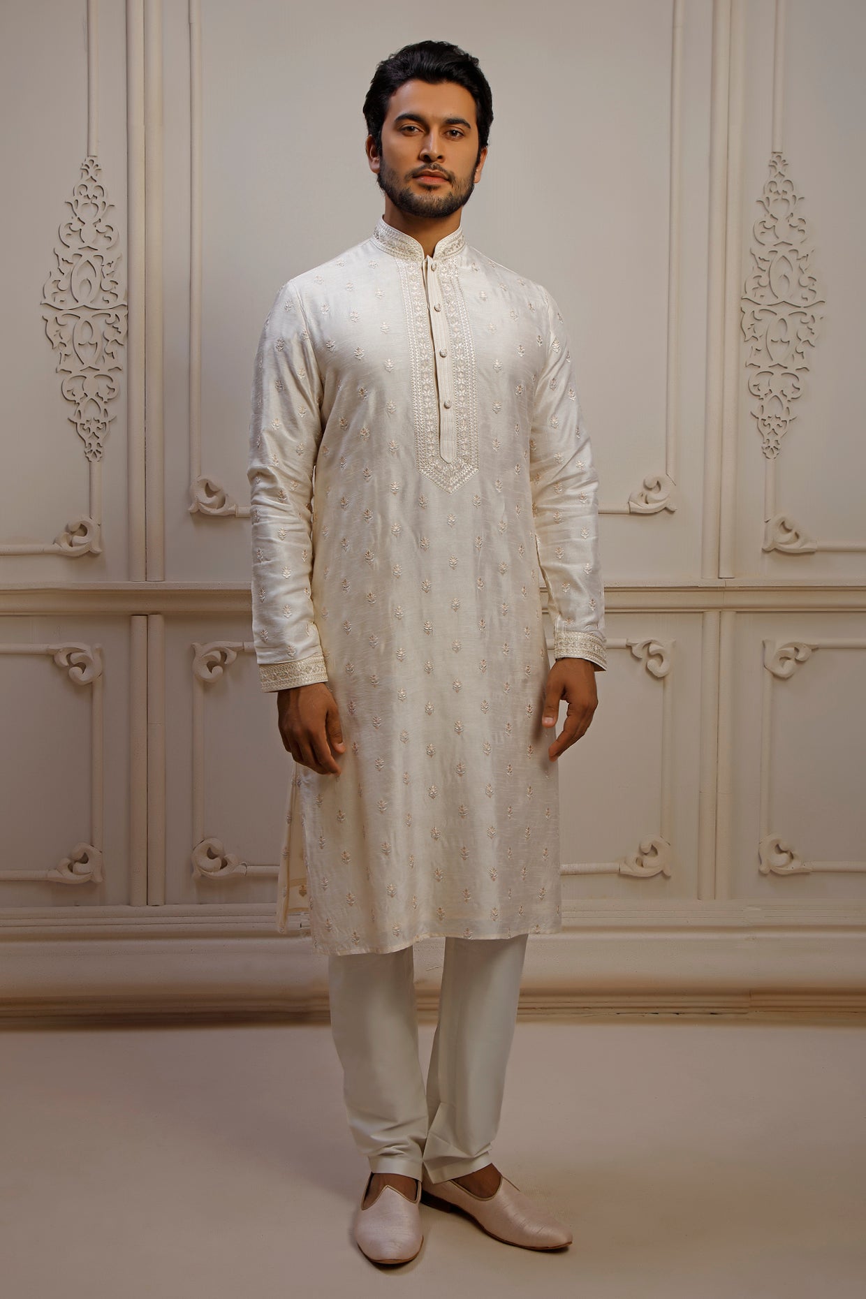 Pearl Dupion Silk Boota Embroidered Kurta Set