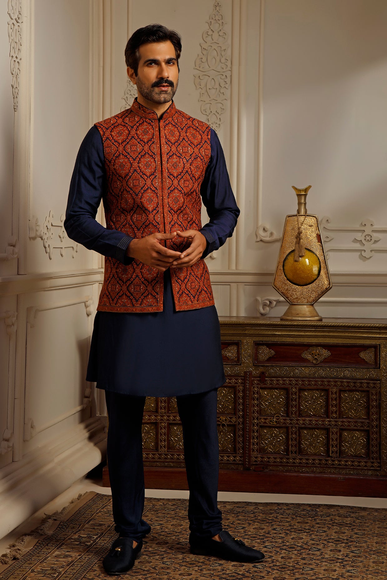 Blue Pashmina Blend Kashmiri Embroidered Bundi Jacket Set