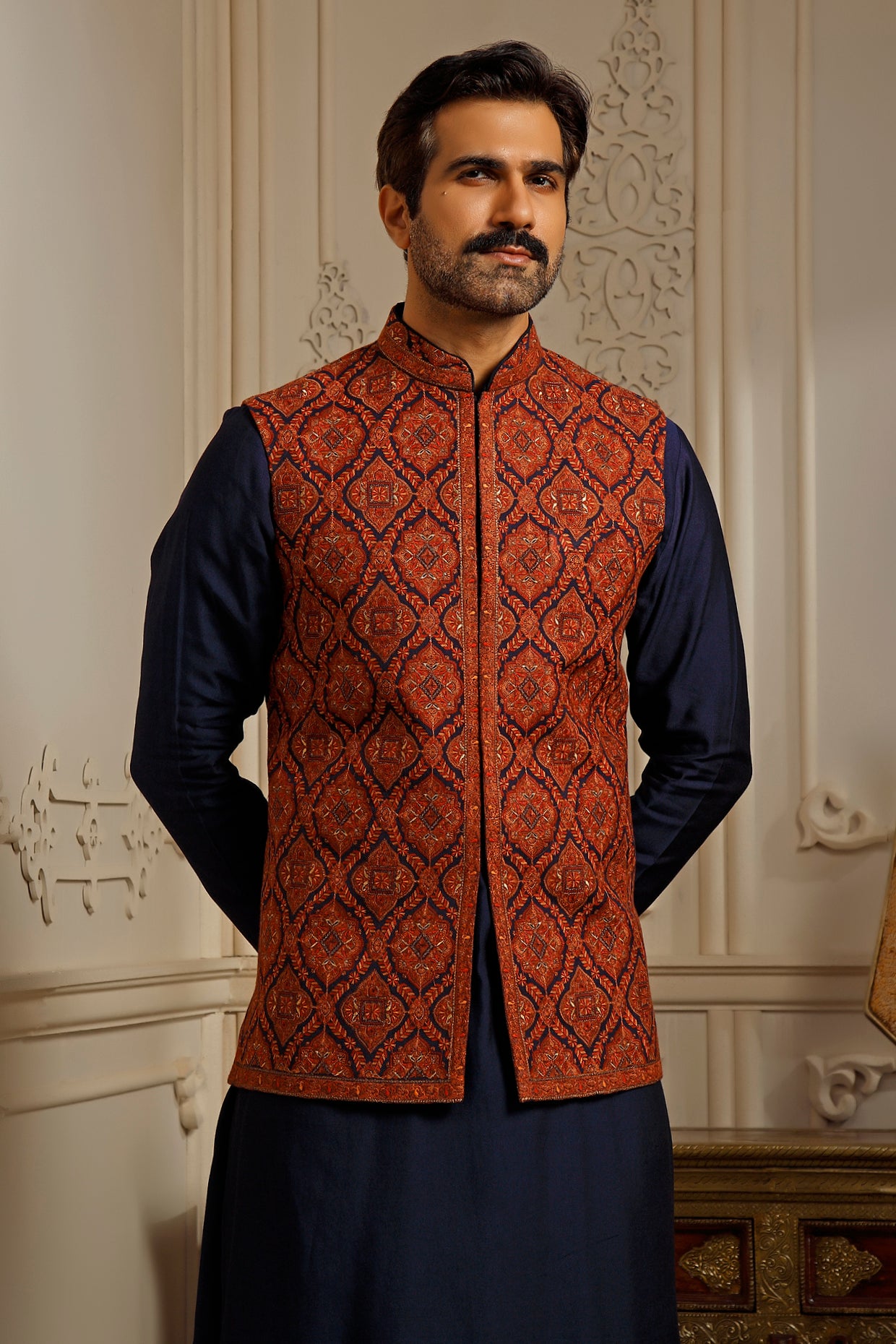 Blue Pashmina Blend Kashmiri Embroidered Bundi Jacket Set