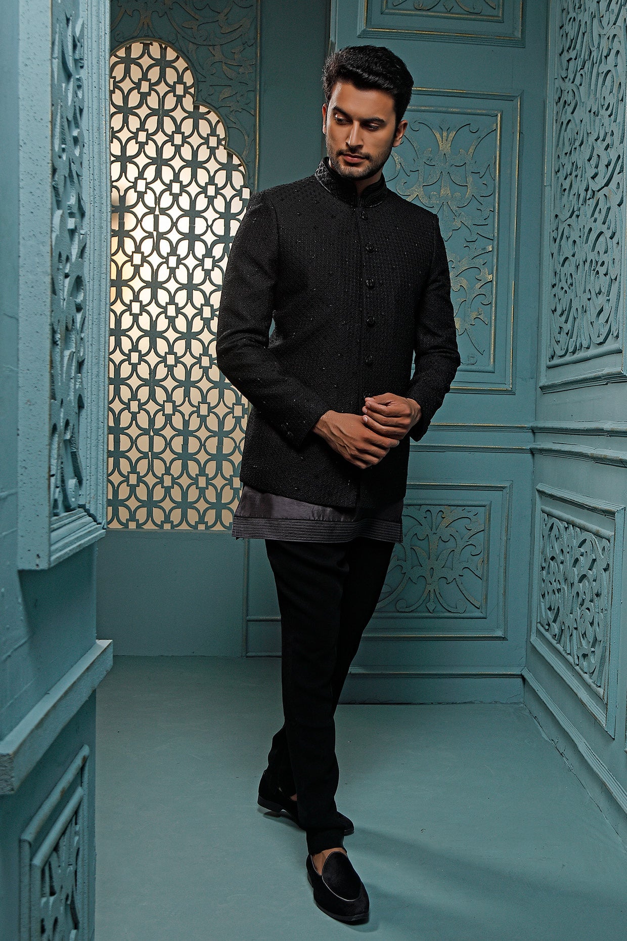 Black Jodhpuri Set