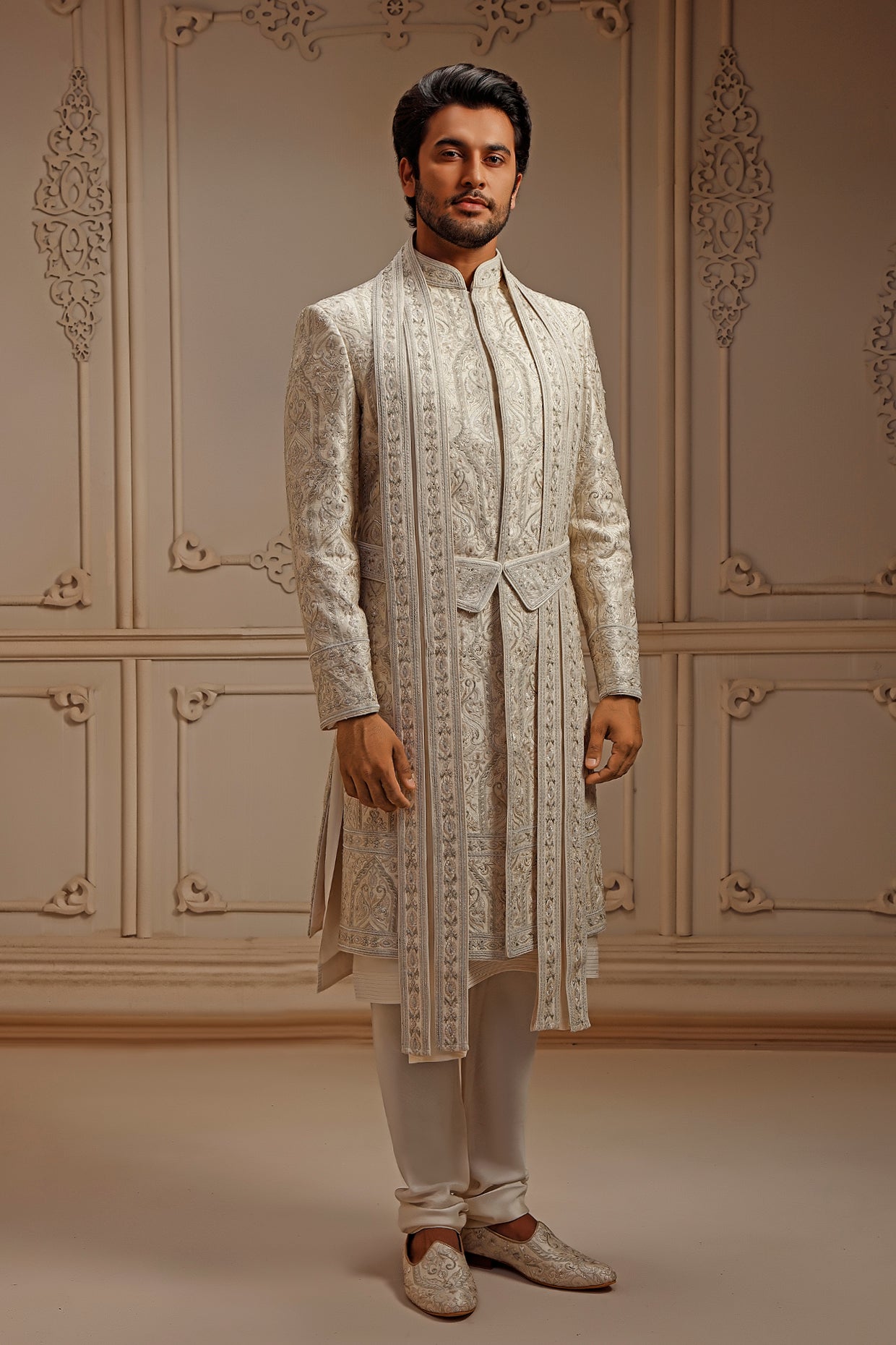 Pearl Raw Silk Resham Embroidered Sherwani Set