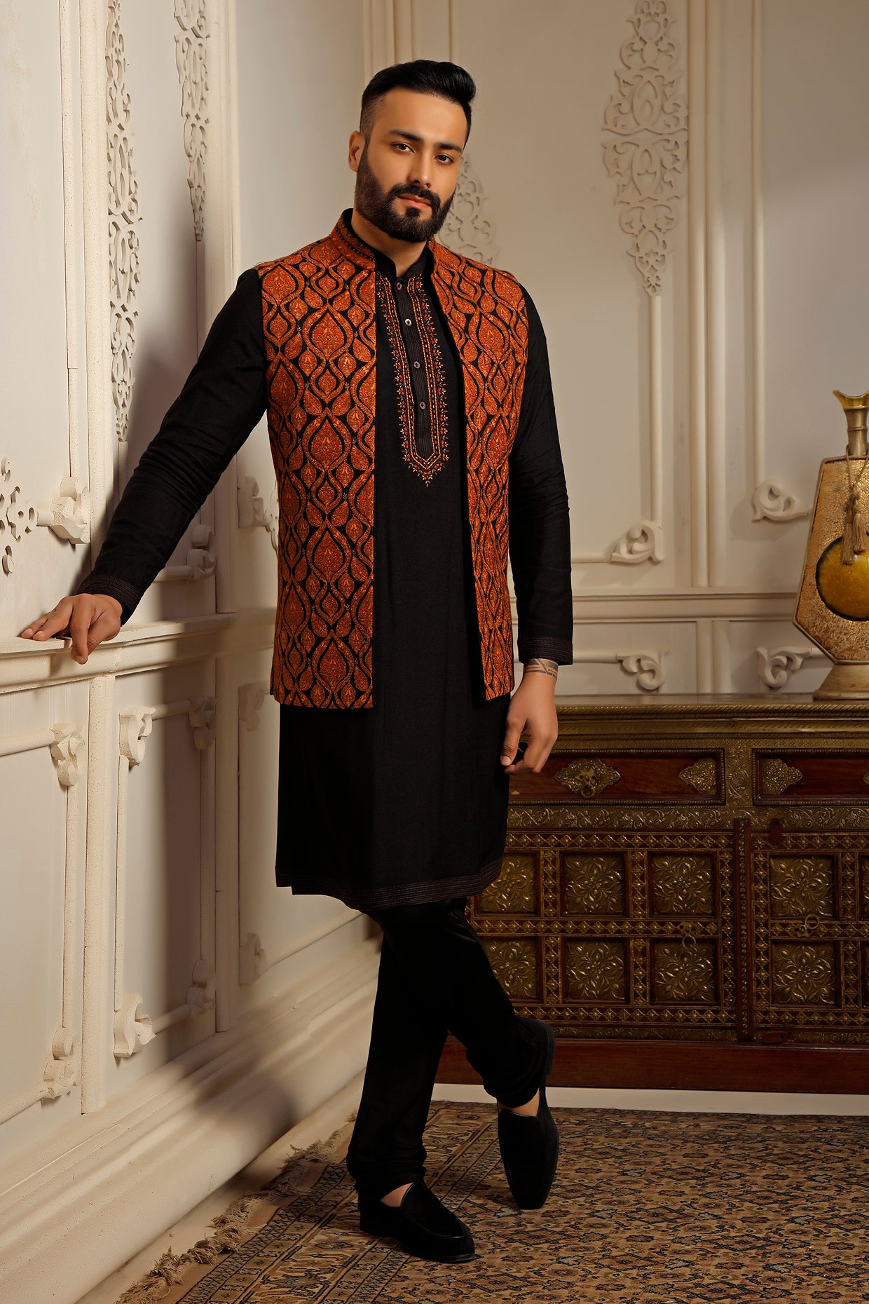 Kashmiri Embroidery Open Bundi Set