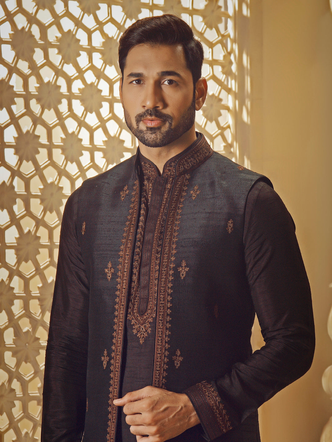 Blue Tilla Embroidery Bundi Set