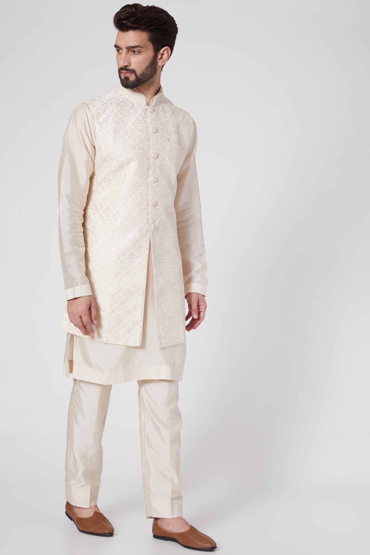 Pearl White Kurta Set With Embroidered Bundi Jacket