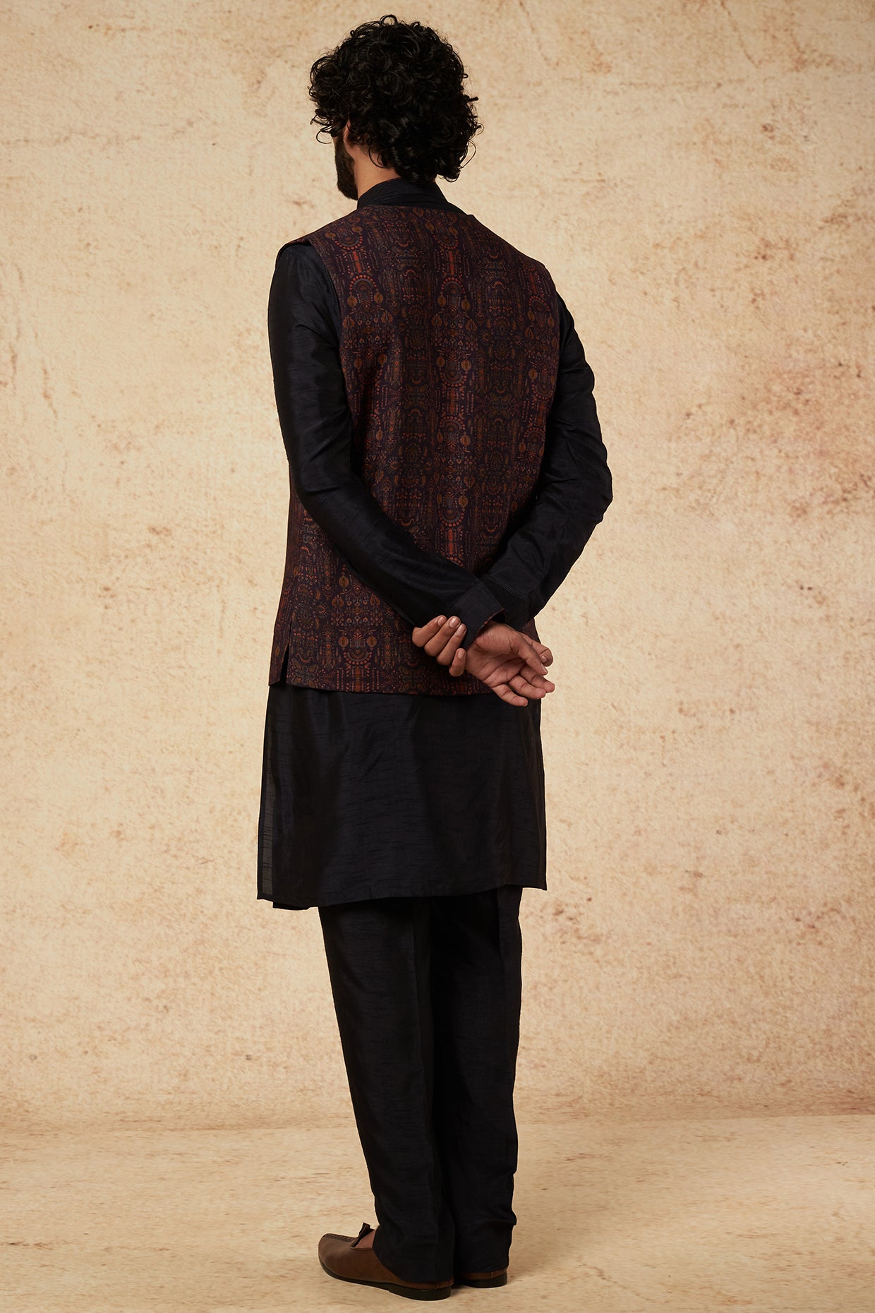 Wine Printed Bundi Jacket With Kurta Set