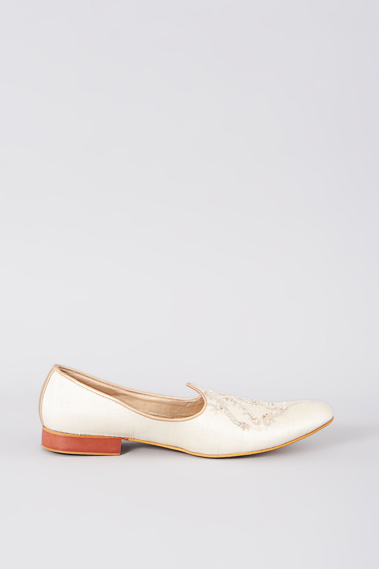 Cream Embroidered Mojdi Shoes