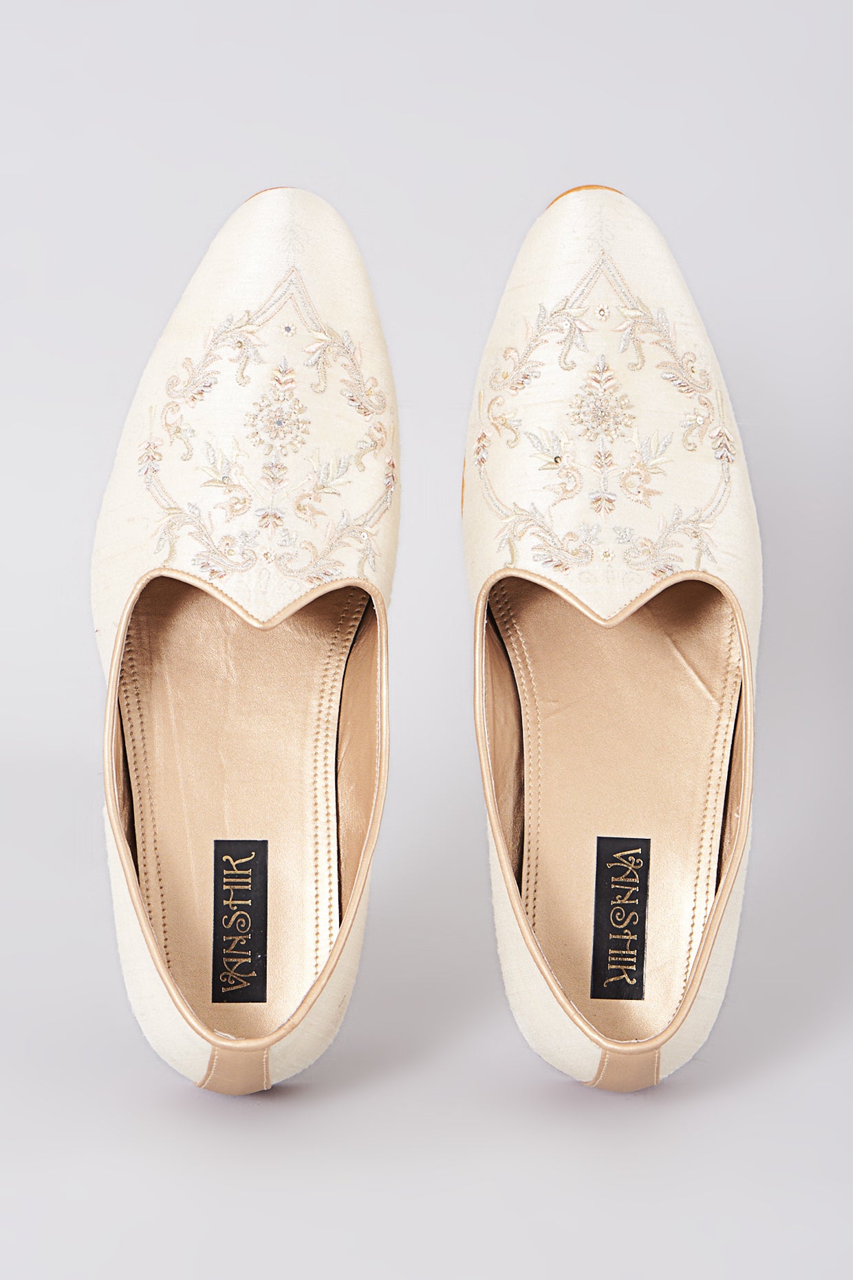 Cream Embroidered Mojdi Shoes