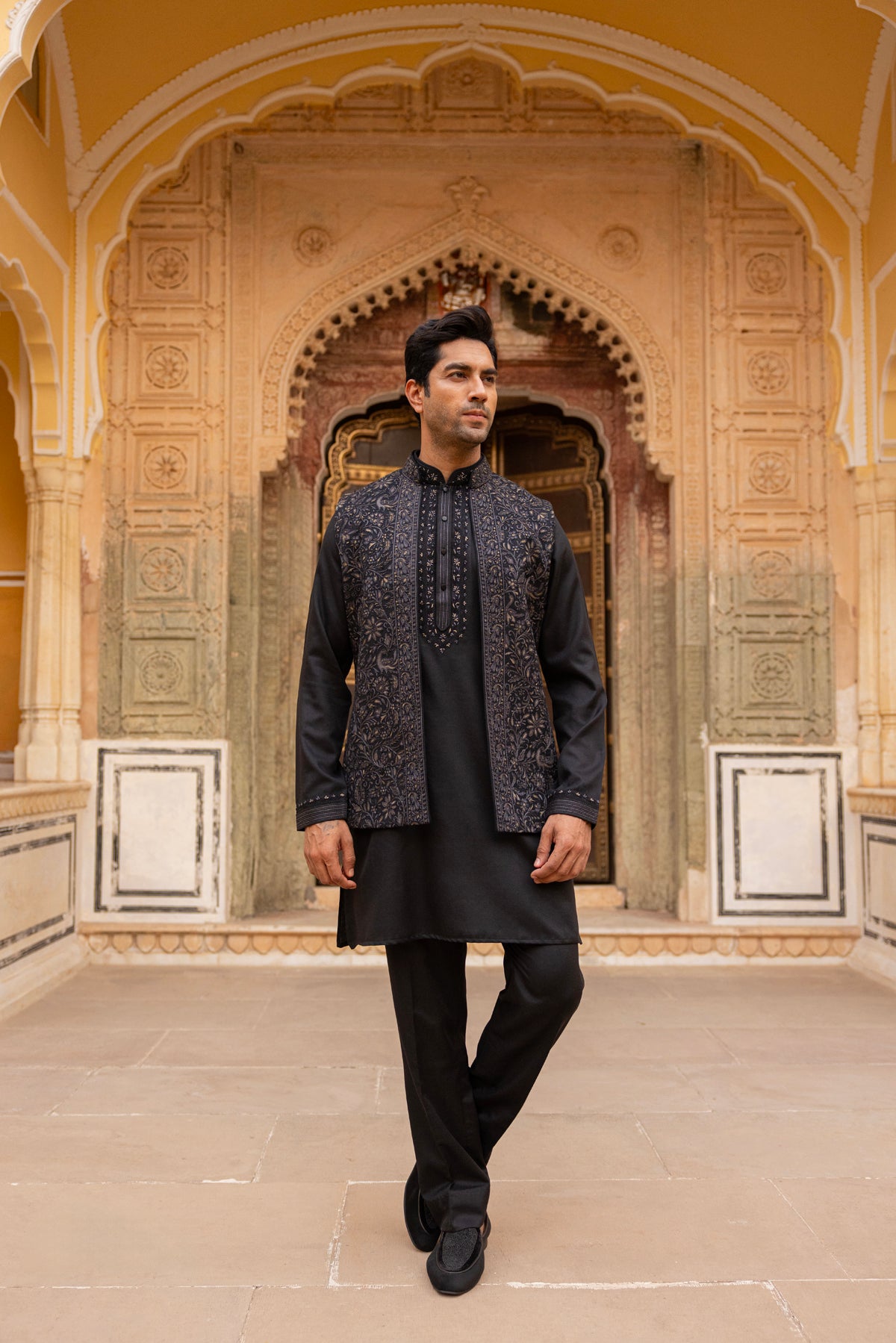 Black/Grey Kurta Bundi Set