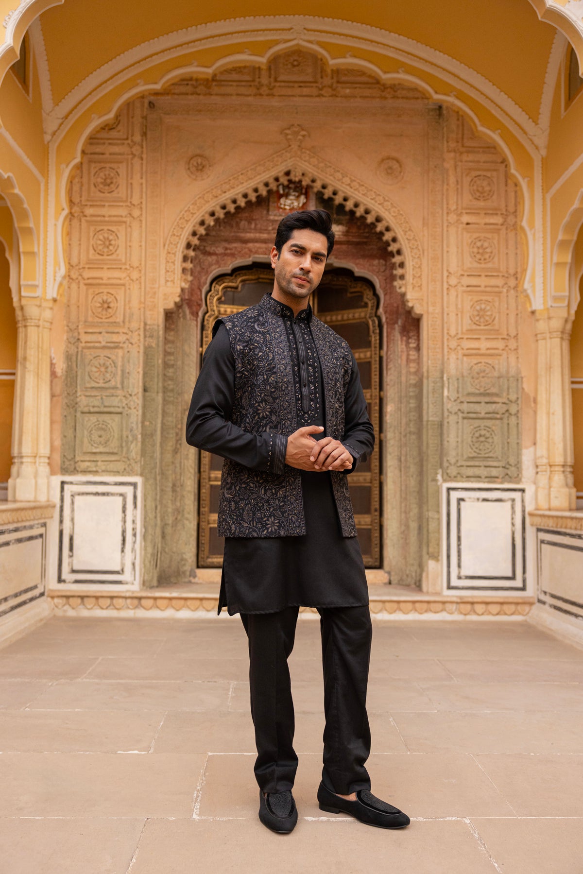 Black/Grey Kurta Bundi Set