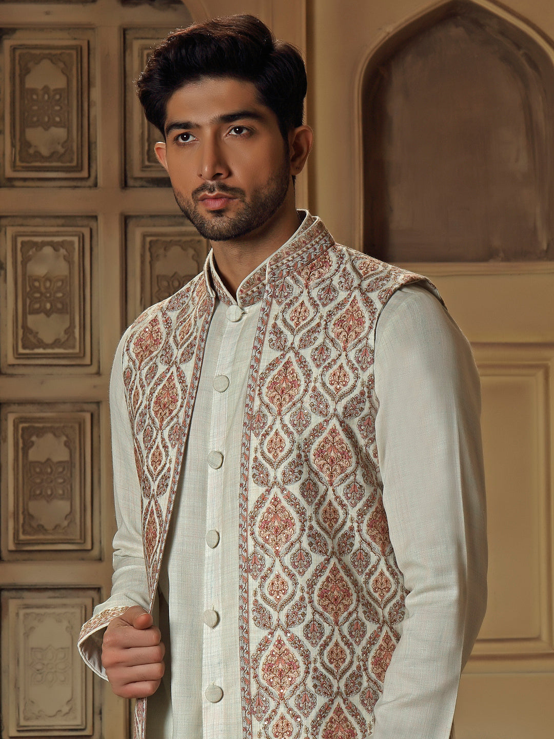 Cream Kashmiri Coaty Set