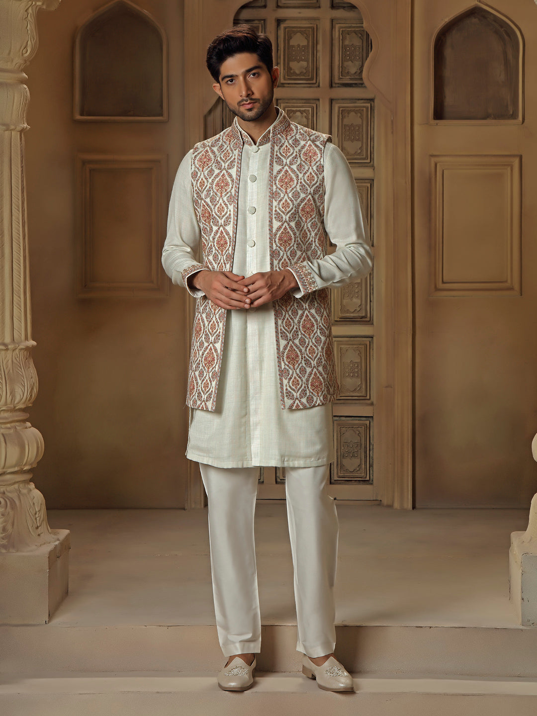 Cream Kashmiri Coaty Set