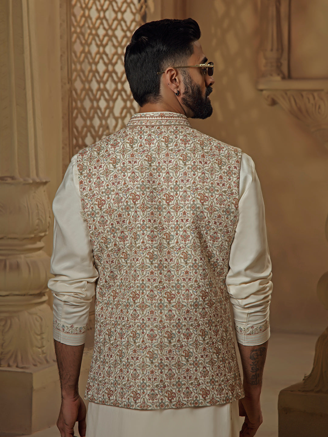 Cream Kashmiri Coaty Set