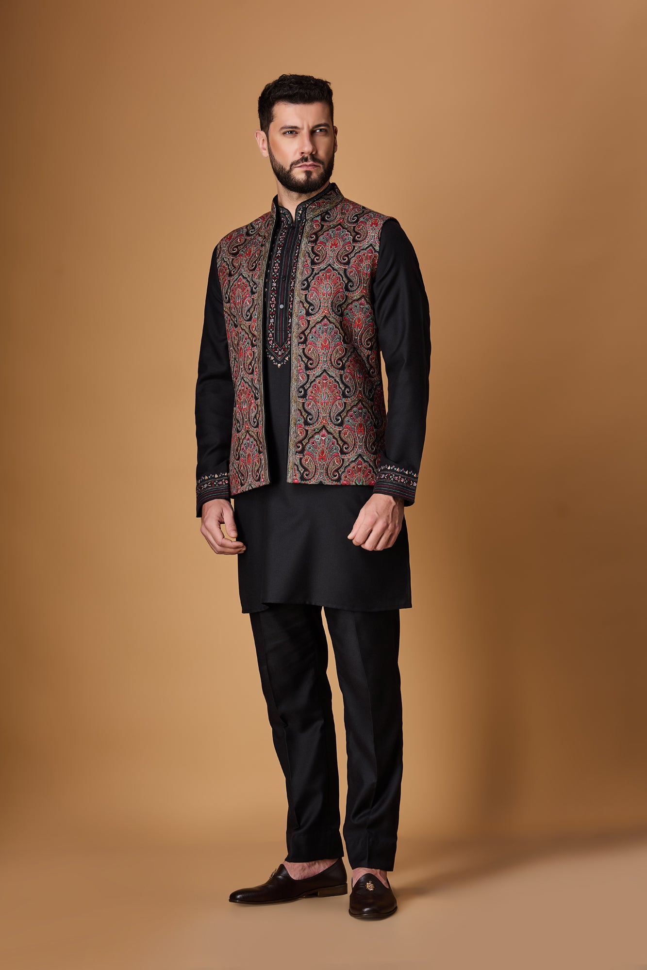 Black Paschmina Bundi Set