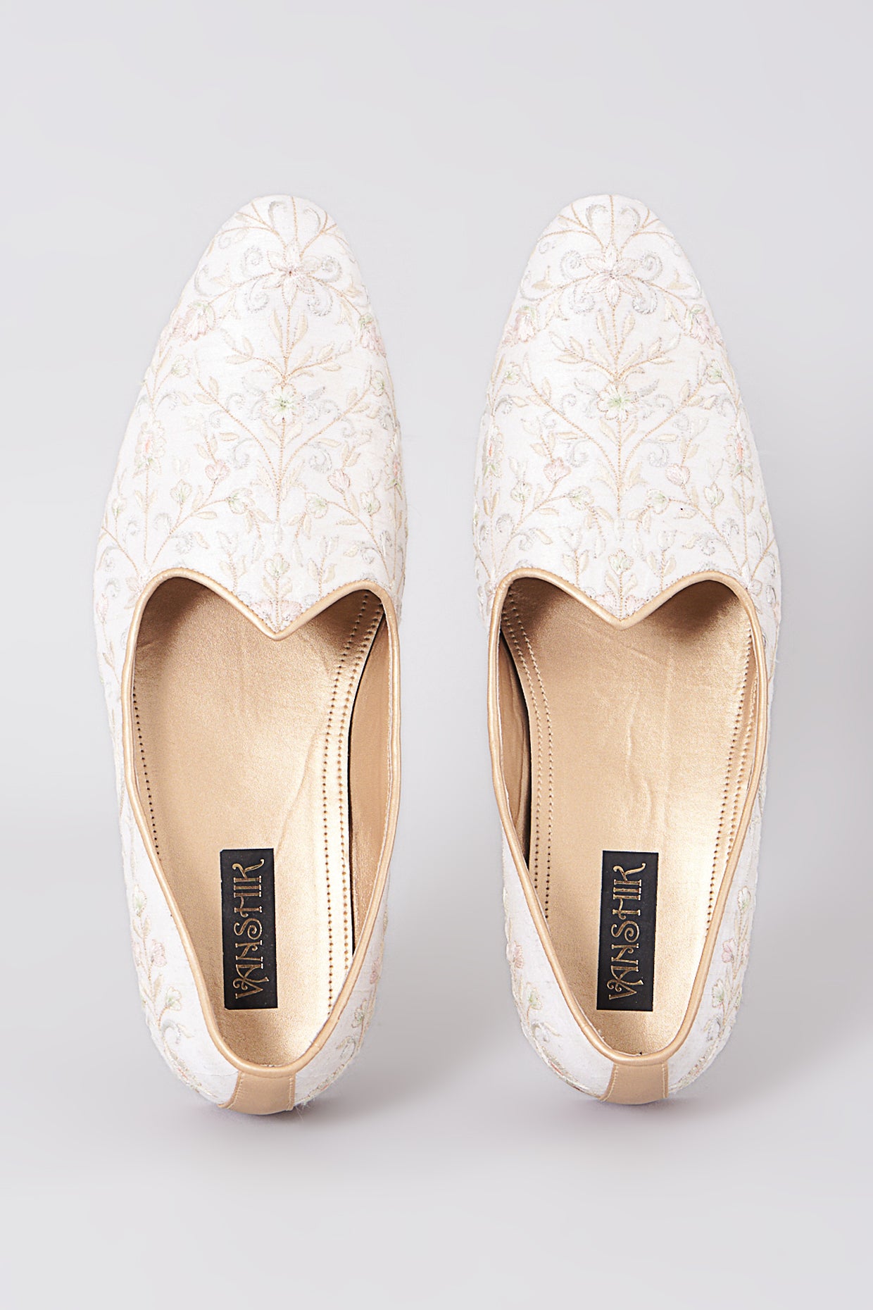 Ivory Embroidered Mojdi Shoes